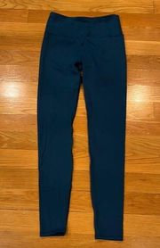 KYODAN women  leggings size medium.