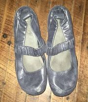 Dansko 40 metallic silver metallic Mary Jane shoes