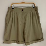 Women’s Khakis Shorts NWT