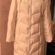 DKNY ACTIVE long white puffer jacket with fur trim hood! Vintage Y2K