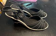 Women's Hot Topic Black Wedges Size 8
