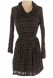 Ella Moss Striped Dress with Gold Threading🌟