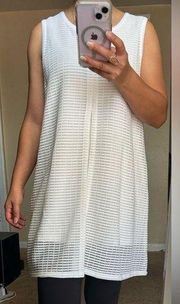 Ming sleeveless tunic size S