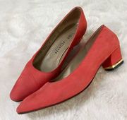 VINTAGE St. John Kitten Heel