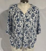 JONES New York half sleeve floral blouse size 1X. .