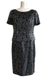 Maggy London Petite Gray Black Embellished Flowers Short Sleeve Dress Size 10P