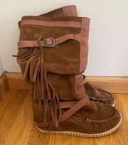 Dingo  Catabwa Moccasin Wedge Boots Size 8