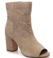 NEW‎ SPLENDID Rayna Suede Peep Toe Camel Bootie Ankle Boots Heeled Womens