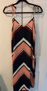 Mossimo Patterned Midi Dress With Tie Détails