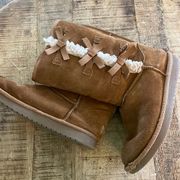 Size 5 womens Koolaburra by Ugg bow boots