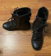 womens combat black size 5 1/2 . Zipper &  Lace