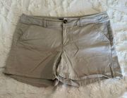 American Eagle Size 14 Beige Midi Shorts