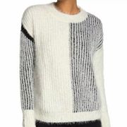 Bobeau Women’s Eyelash White Colorblock Pullover Sweater Size Medium NWT
