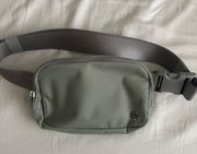 Lululemon Everywhere Belt Bag