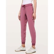 Lululemon On The Fly Jogger Misty Merlot Athletic Pants 4