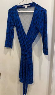 NWT  size 4 wrap dress