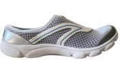 Easy Spirit e360 lace-free slip on shoes light grey and white 7 1/2 Wide US NWT