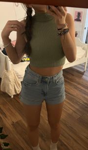 green cropped tank