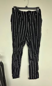 Forever 21 Black And White Paperbag Pants