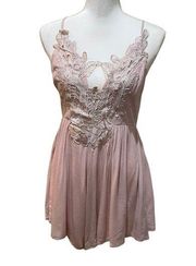 LF Seek the Label Floral Lace Romper Blush Pink Size Medium