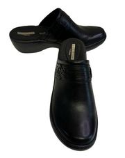 NWOB Clark Delana Hayden Black Leather Mule Clogs Size 6