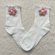 Adorable White Ruffle Socks with Crochet Knit Pink Daisy Flower