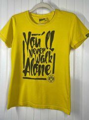 Borussia Dortmund Women’s Yellow Short Sleeve Liverpool F.C. T-Shirt Size Small