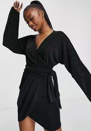 NWT  Design Slinky Wrap Blouson Long Sleeve Dress in Black Size 4