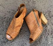 Paul Green leather peep toe heels