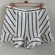 INTERMIX White Ruffle Striped Linen Shorts Back Zip Structured Preppy Coastal 6