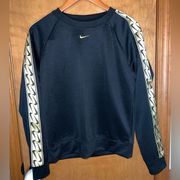 Nike  Logo Tape Pullover Oversized Sweatshirt