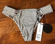 NWT  bikini bottoms- xs