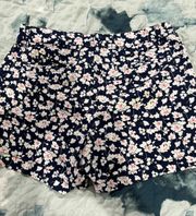 Flowered Shorts, Sz 8