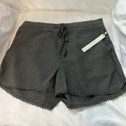 Caslon linen blend shorts size M grey beluga