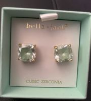 NWOT BELLA  Mint Green Crystal Cubic Zirconia CZ Stone Gold Plated Earrings Post Square Cube shape