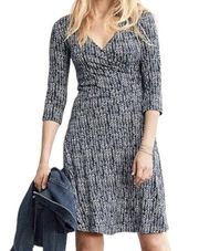 Garnet Hill Brianna Surplice Soft Jersey Knit Faux Wrap Lined Dress Navy S