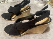 Black Wedges