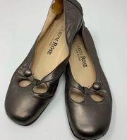 Taryn Rose deep bronze flat size 39.5