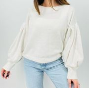 1. State Balloon Sleeve Crewneck Sweater in Ivory Size M