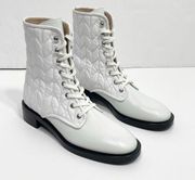 NWT Stuart Weitzman Tyler Quilted Lace Up Bootie Size 8