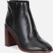 ✨ Antonio Melani
Cammden Casual Leather Block Heel Booties✨