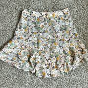 🦋 LC Lauren Conrad Floral Ruffle Mini Skirt Small