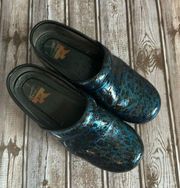 Dansko XP Moon Blue/Black Patent Leather Professional Clogs size 37 6.5-7US