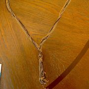 Knotted necklace