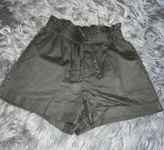 shorts size s