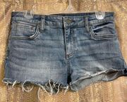 Kut From The Kloth Gidget Med Blue Low Rise Frayed Hem Jean Shorts 6