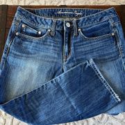 American Eagle Boy Fit Cropped Jeans Size 8