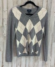 Brooks Brothers 346 Gray Argyle Sweater 100% Merino Wool V Neck