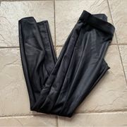 EXPRESS faux leather look leggings Sz xs