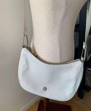 Anne Klein purse tote ￼ white faux leather